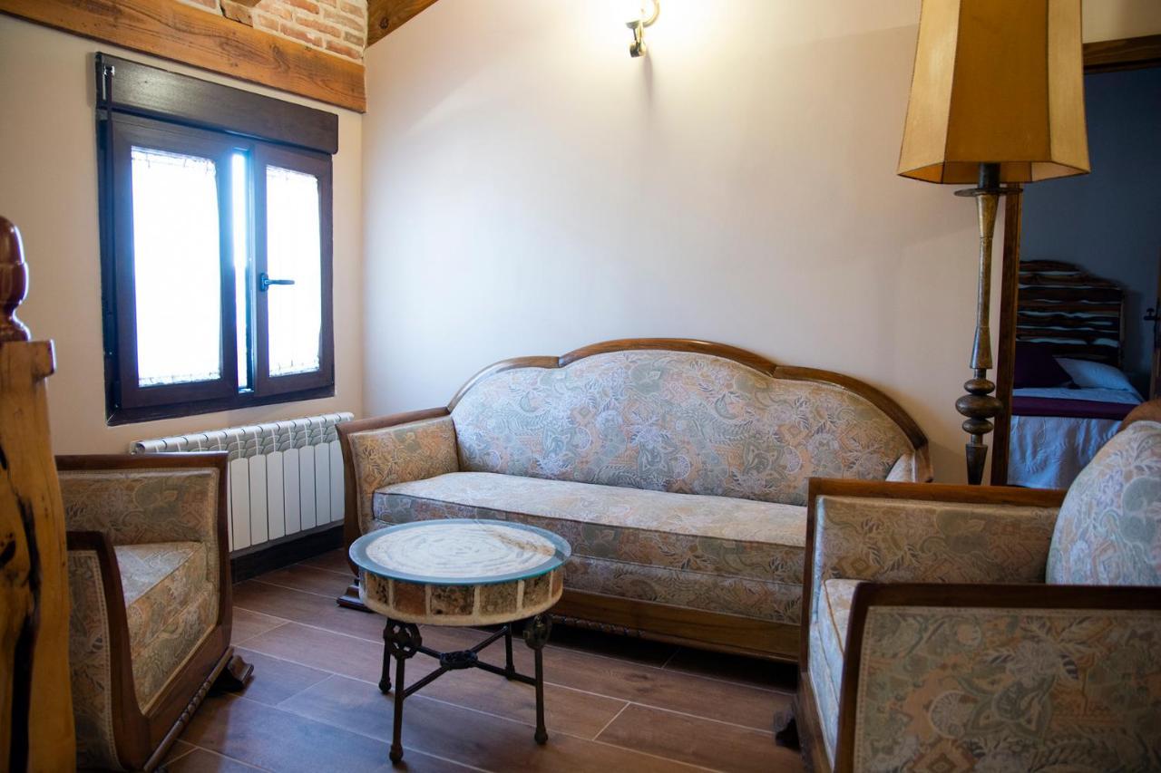 Casa Rural Zacarias Sardon De Duero Bagian luar foto